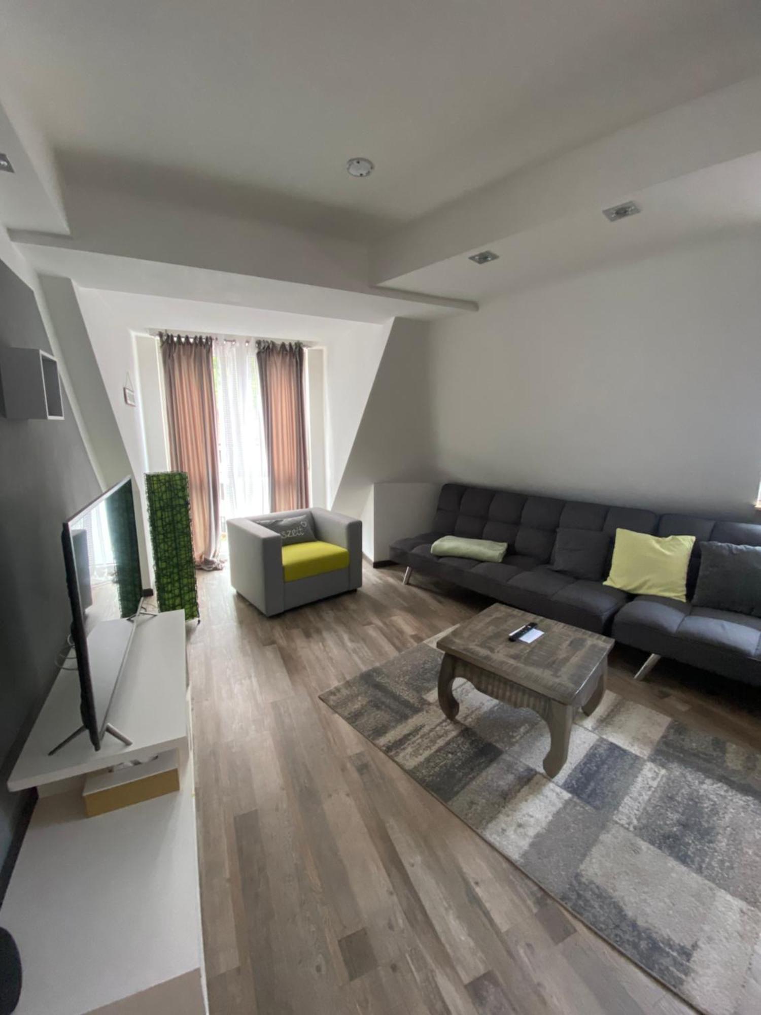 באד קראוצנבאך Ferienwohnung Auszeit מראה חיצוני תמונה